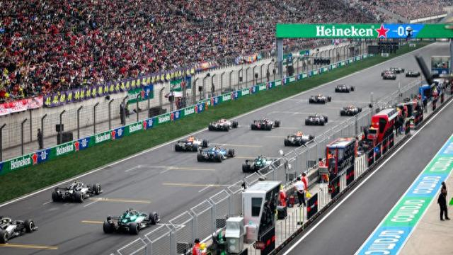 世界杯赛事观看平台-F1中国大奖赛观赛总人次创下近20年新高,孕育中国赛车文化新生态|上海|车迷|车手|卡片|卡卡_新浪体育_新浪新闻